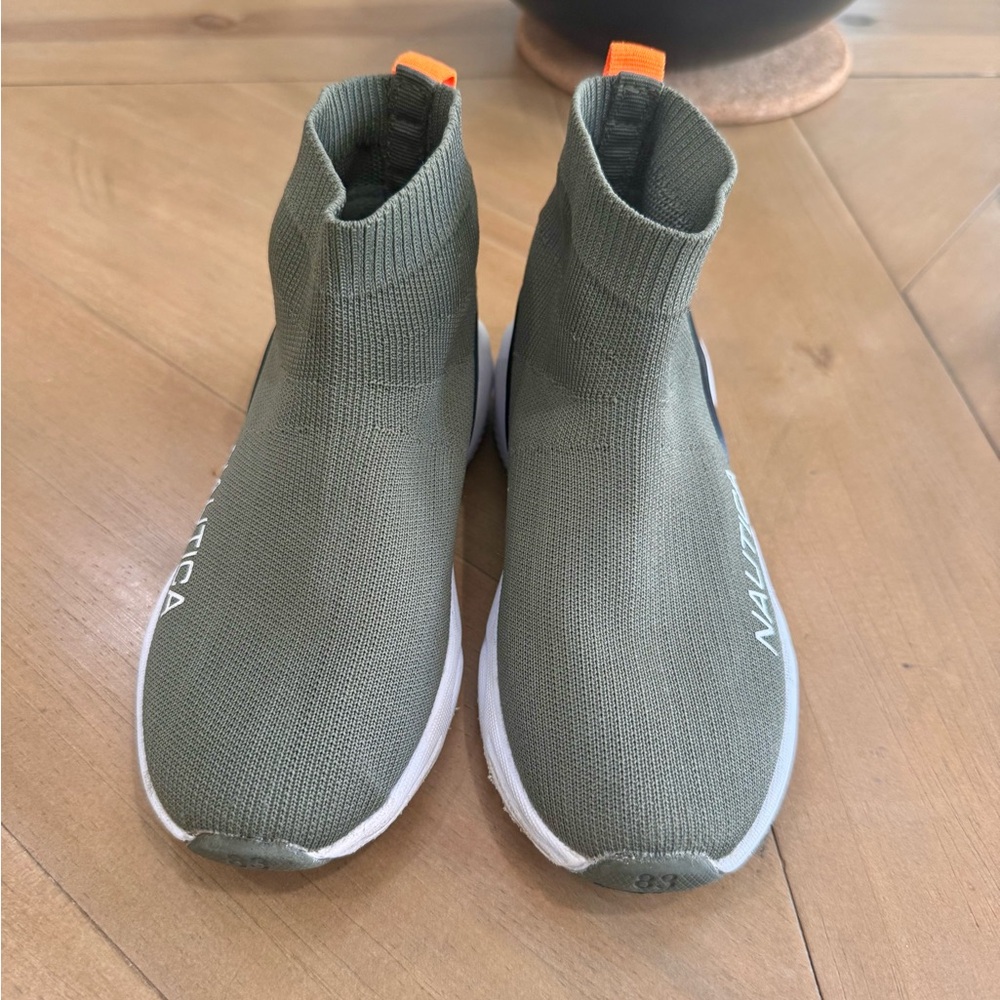 Nautica Boy’s High-Top Sock Sneaker with Enhanced Ankle Support